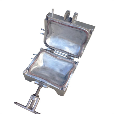 Kontinuální plnění Puf Foaming Pert Flexibilní zařízení na vytlačování izolačních trubek pro potrubí dálkového vytápění